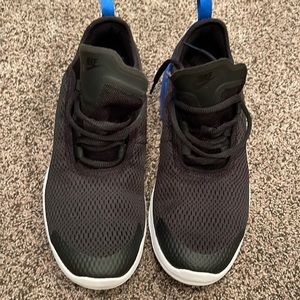 Nike air max shoes